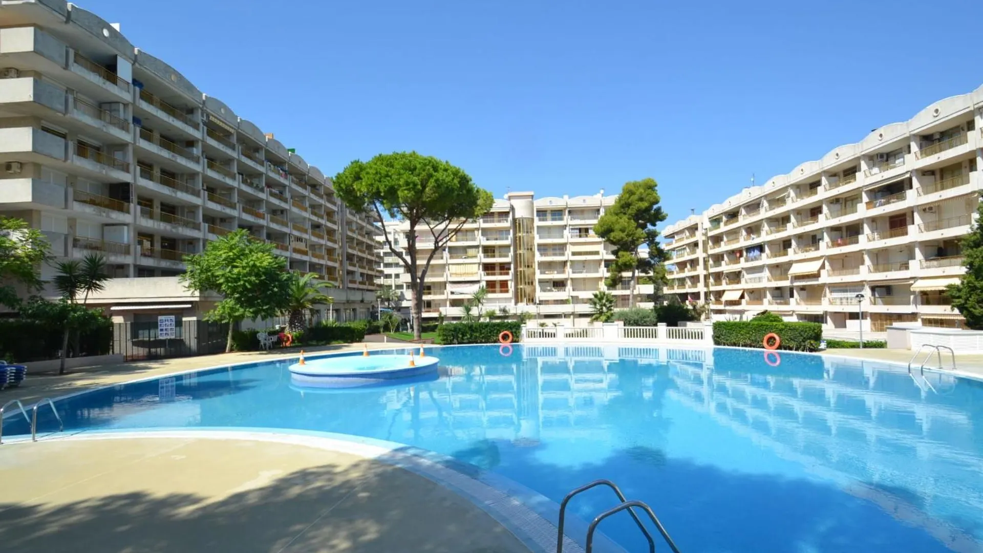 Apartment Catalunya 92-6 By Interhome Salou
