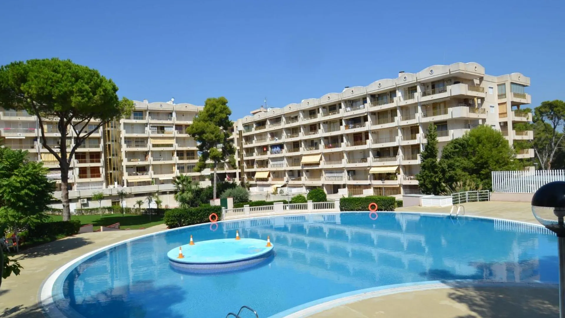 Apartment Catalunya 92-6 By Interhome Salou